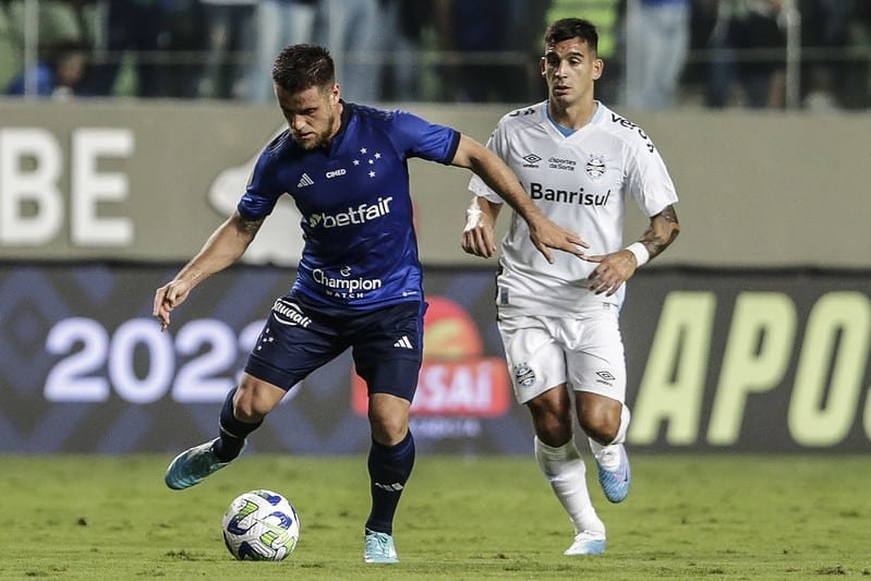 Maiores campeões, Cruzeiro e Grêmio tem rivalidade histórica na Copa do Brasil (foto: THOMÁS SANTOS/STAFF IMAGES/CRUZEIRO)