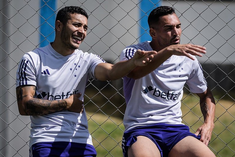 Comandados por Pepa e Fernando Diniz, Cruzeiro e Fluminense se enfrentarão na quinta rodada da Série A (foto: Gustavo Aleixo/Cruzeiro)