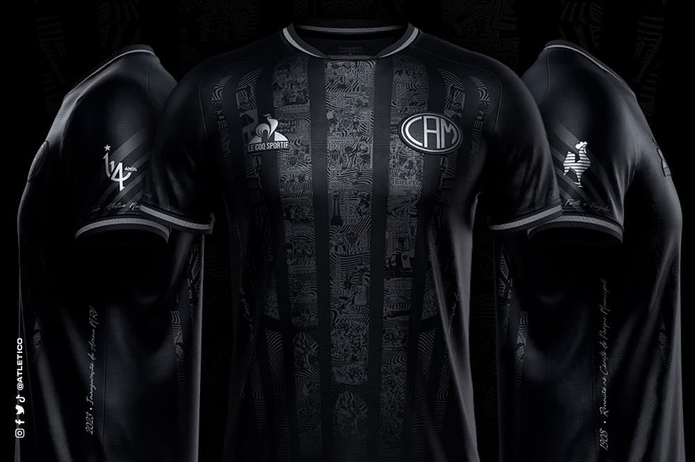 Três unidades do Manto da Massa III, camisa especial do Atlético-MG de 2022 (foto: Divulgação/Atlético-MG)