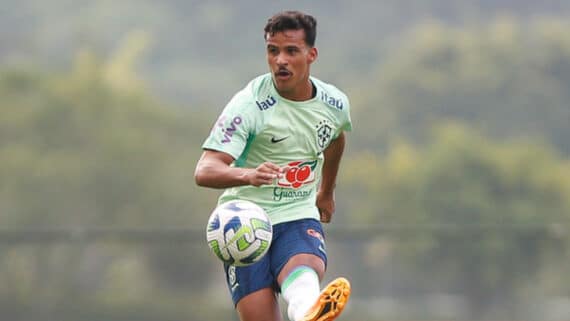 Kaiki, lateral-esquerdo do Cruzeiro (foto: Rafael Ribeiro / CBF)