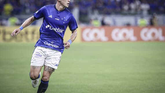 Mateus Vital sofre lesão na coxa direita e vira desfalque no Cruzeiro (foto: Staff Images /Cruzeiro)