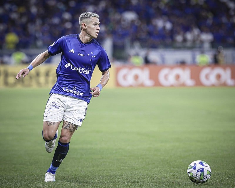 Mateus Vital sofre lesão na coxa direita e vira desfalque no Cruzeiro (foto: Staff Images /Cruzeiro)