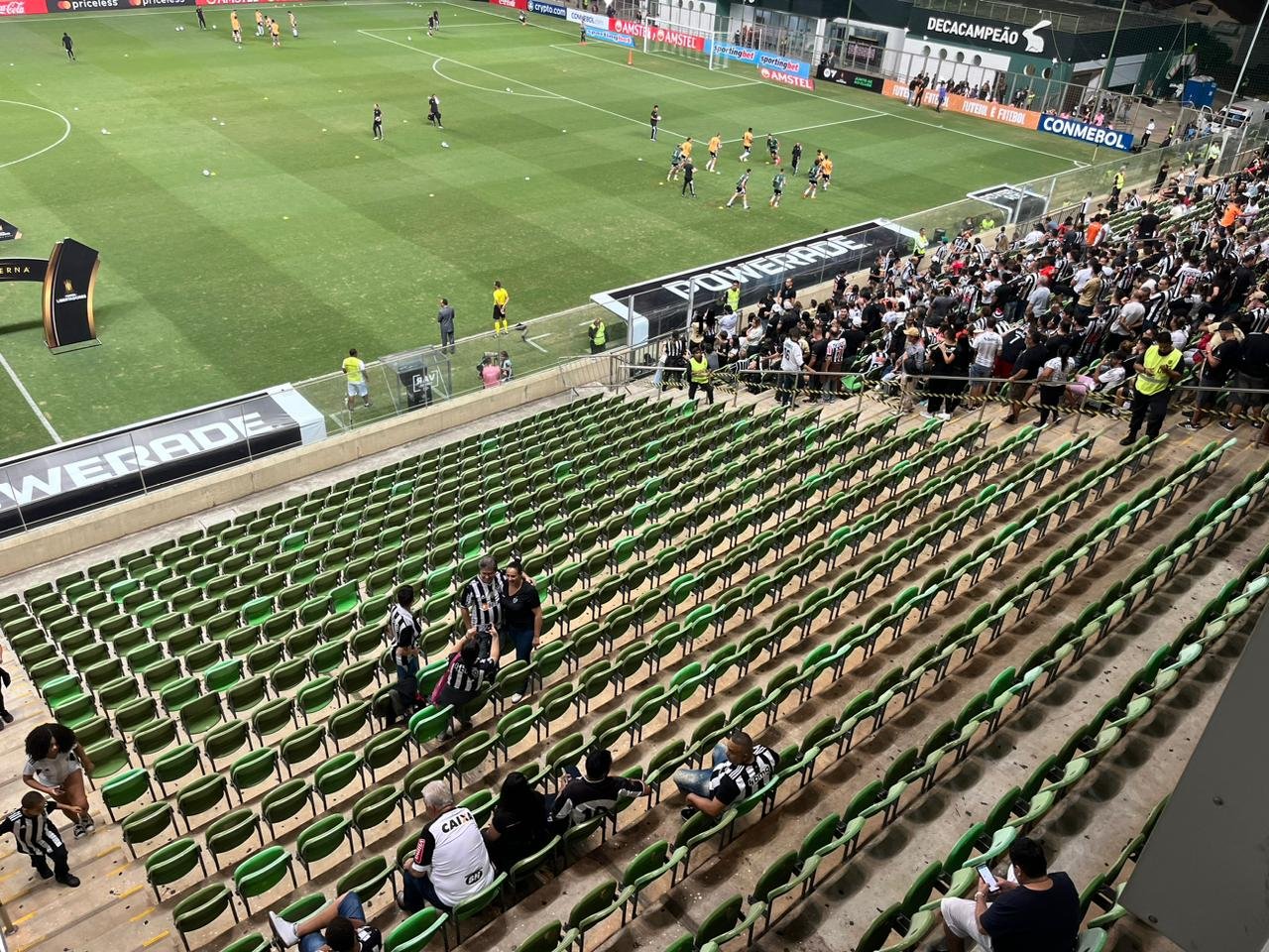 Setor fechado no Independência para Atlético-MG x Alianza Lima (foto: Lucas Bretas/No Ataque)