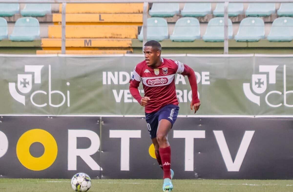 Gustavo Marques, zagueiro emprestado pelo América-MG ao Torreense (foto: Divulgação/Torreense)