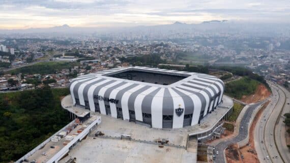 Arena MRV, estádio do Atlético-MG, em fase final de construção (foto: Douglas Magno / AFP)