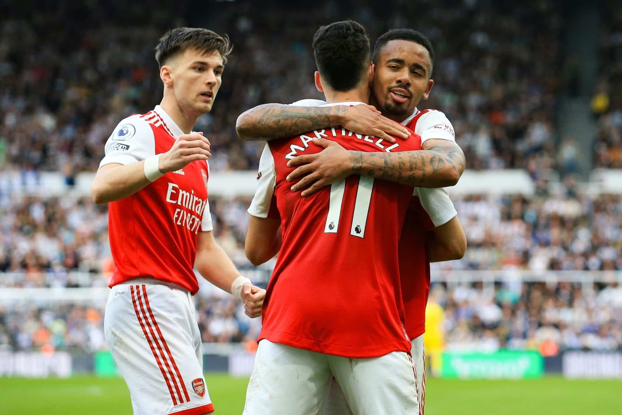 Arsenal vence o Newcastle e encosta no Manchester City no Inglês (foto: Lindsey Parnaby/AFP)