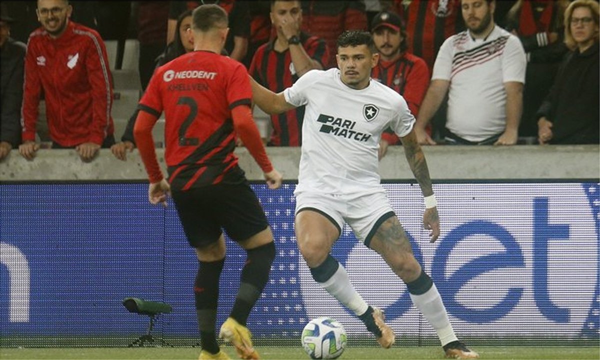 Athletico-PR 3x2 Botafogo (foto: Vitor Silva/Botafogo)