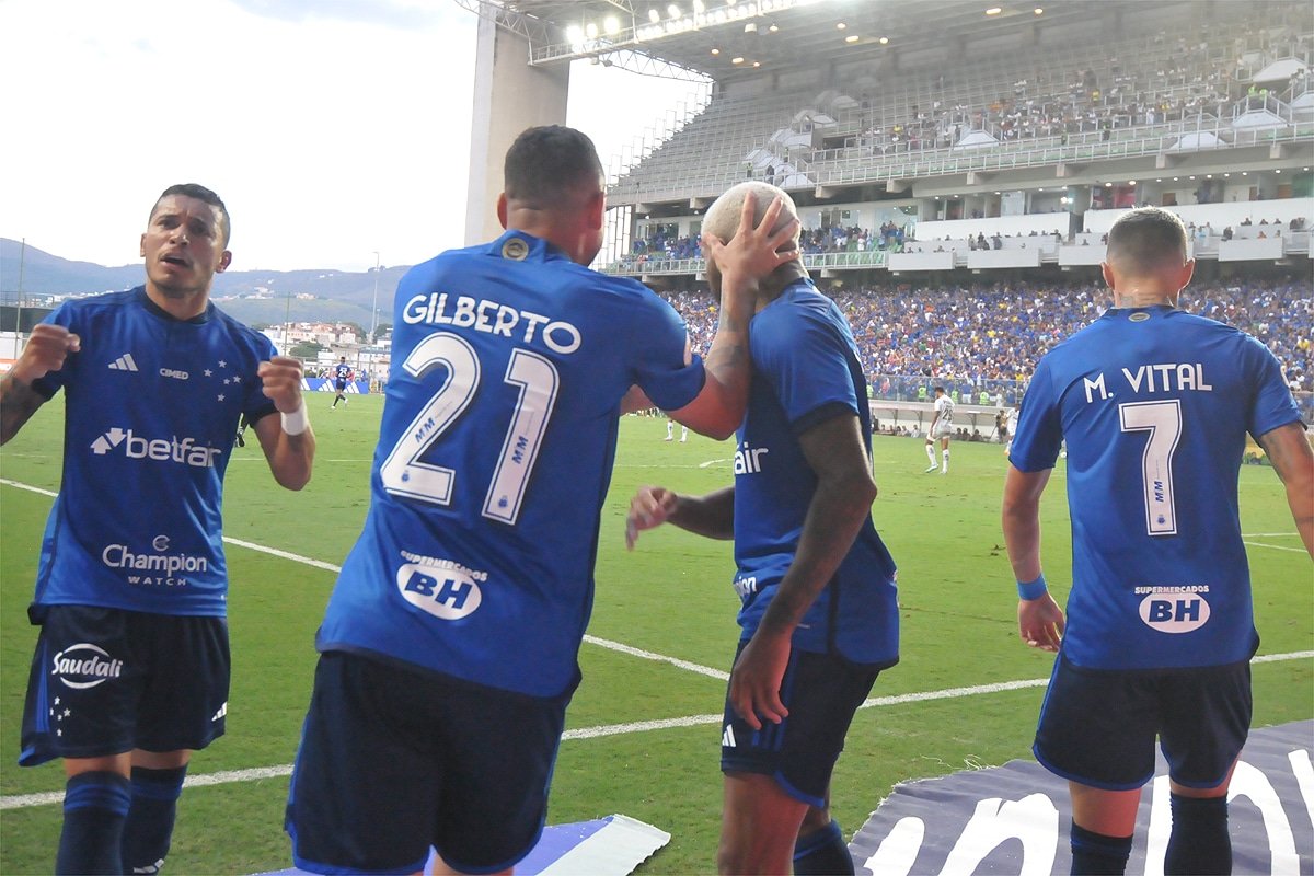 Cruzeiro 2x1 Santos (foto: Alexandre Guzanshe/EM D.A Press)