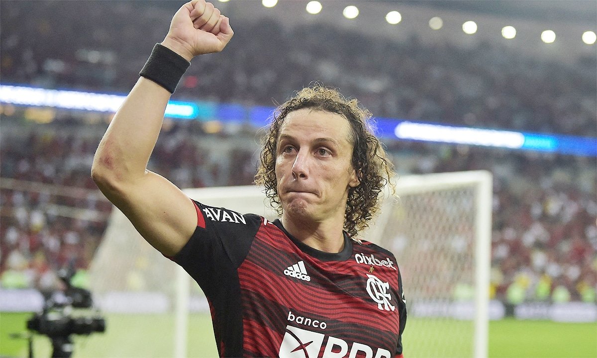David Luiz, zagueiro do Flamengo (foto: CARL DE SOUZA / AFP)