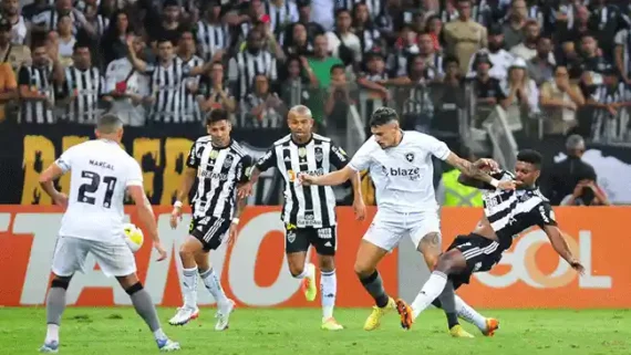 Imagem de jogo entre Atlético e Botafogo (foto: Ramon Lisboa/EM/D.A Press
)