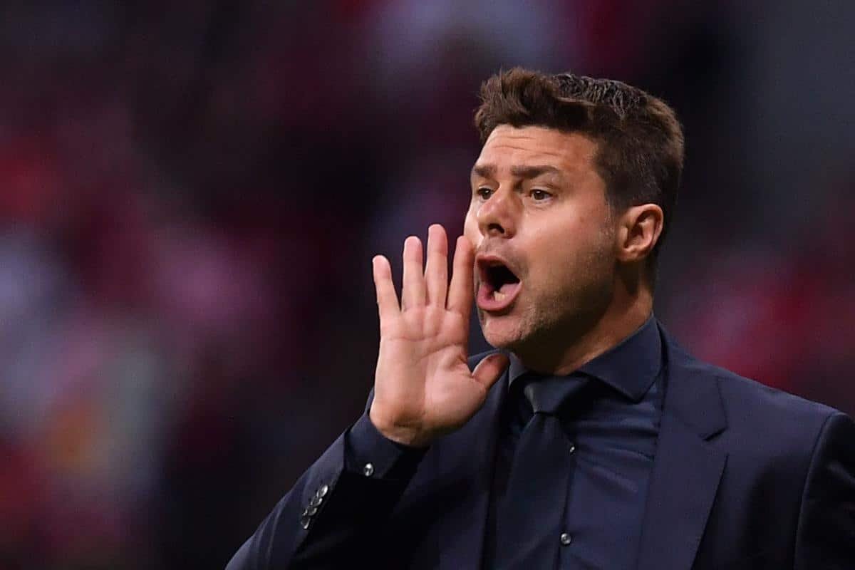 Mauricio Pochettino, novo treinador do Chelsea, dá instruções à beira do gramado na final da Champions League entre Tottenham e Liverpool. (foto: BEN STANSALL/AFP)