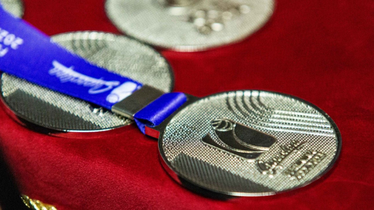 Praia Clube levou a medalha de ouro para a casa após vencer o Minas por 3 sets a 0 (foto: Eliezer Esportes)