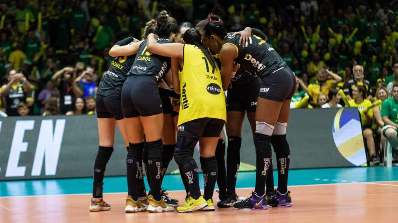 Praia Clube sobe no ranking dos campeões da Superliga Feminina; veja lista (foto: Eliezer Esportes)
