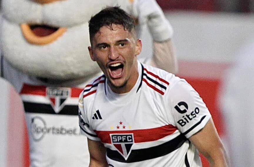 Com golaço de Pablo Maia, São Paulo derrota o Internacional por 2 a 0 no Morumbi (foto: Rubens Chiri/saopaulofc)