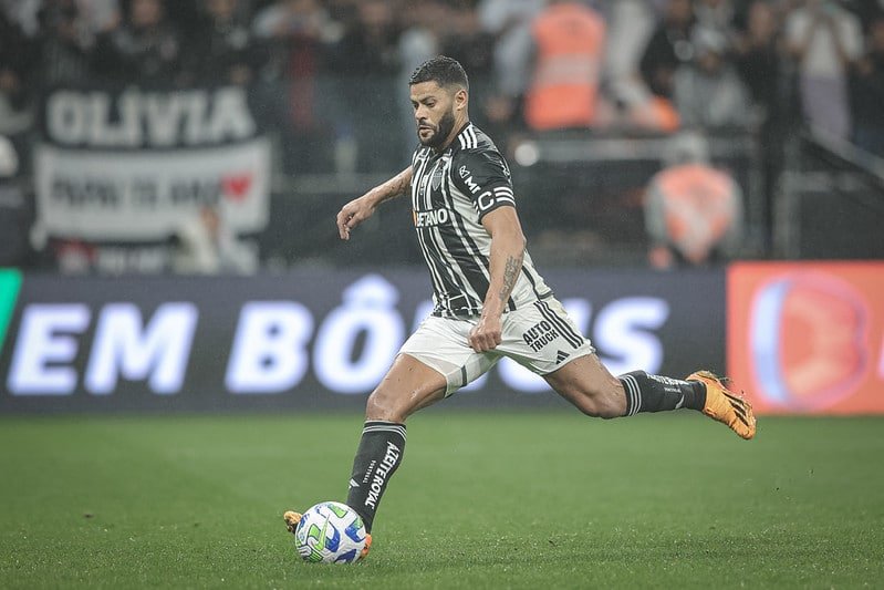 Hulk em cobrança de pênalti pelo Atlético-MG (foto: Pedro Souza/Atlético-MG)