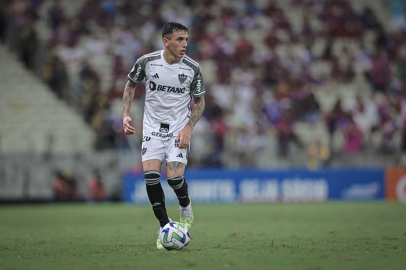 Saravia foi expulso aos 44 minutos do segundo tempo (foto: Pedro Souza/Atlético)