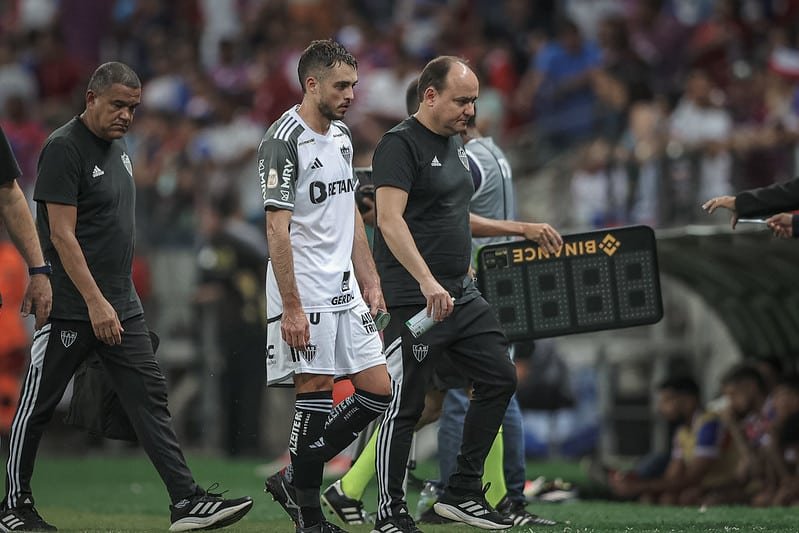 Hyoran deixou o campo aos 22 minutos (foto: Pedro Souza/Atlético-MG)