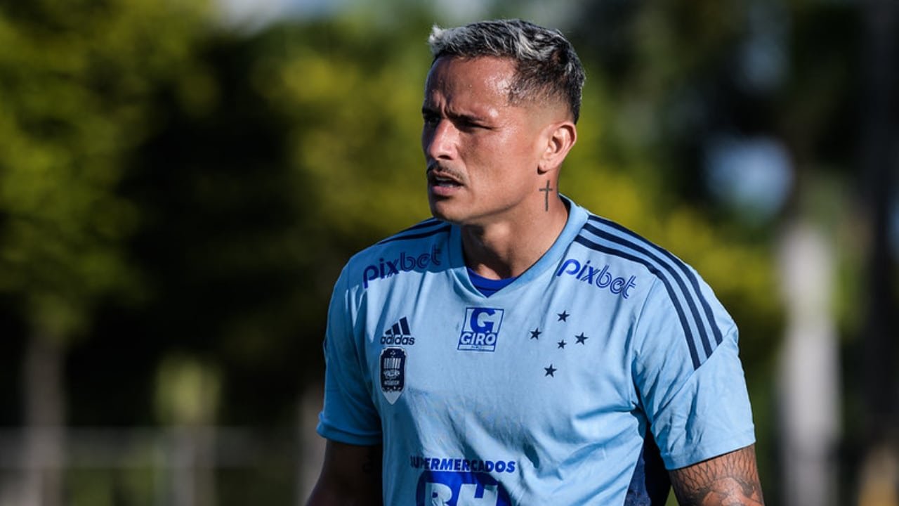 Edu em treinamento do Cruzeiro (foto: Gustavo Aleixo/Cruzeiro)