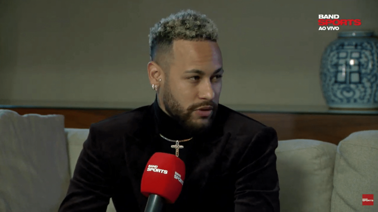 Print de Neymar durante entrevista (foto: Reprodução Band Sports)