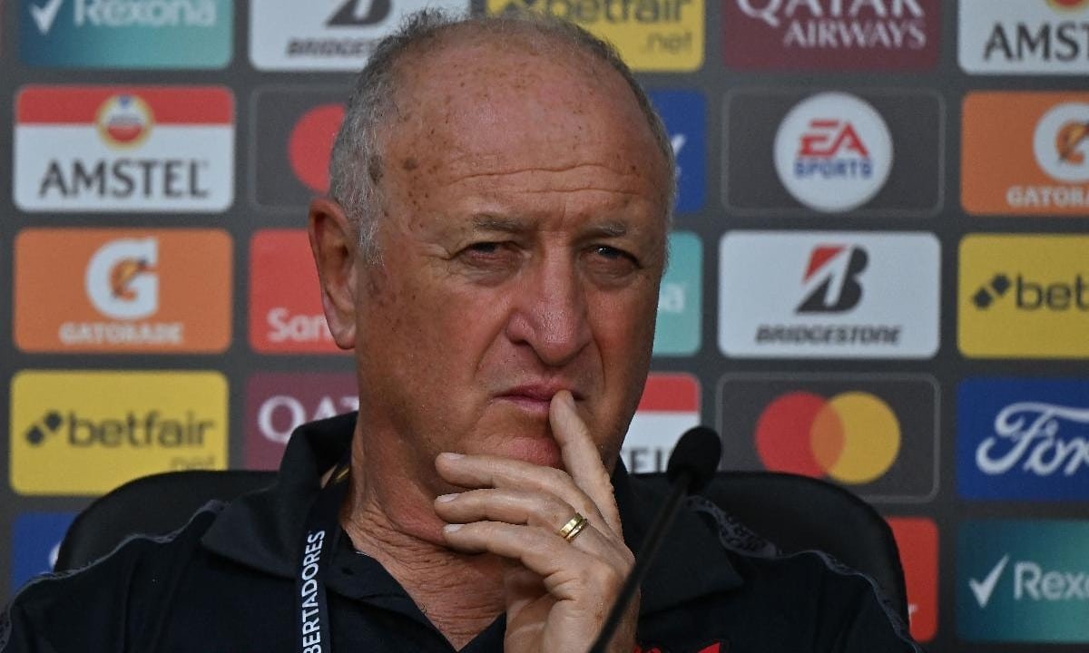 Felipão após partida do Athletico-PR pela Libertadores (foto: LUIS ACOSTA/AFP)