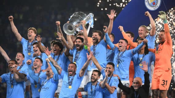 City vence a Inter de Milão, conquista a Champions League e a inédita  tríplice coroa