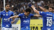 Rafinha jogando pelo Cruzeiro (foto: Alexandre Guzanshe/EM/D.A Press)