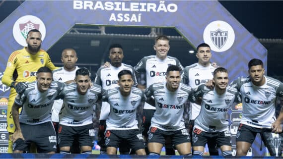 Jogadores do Atlético-MG antes do duelo com Fluminense pelo Brasileiro (foto: Pedro Souza / Atlético)