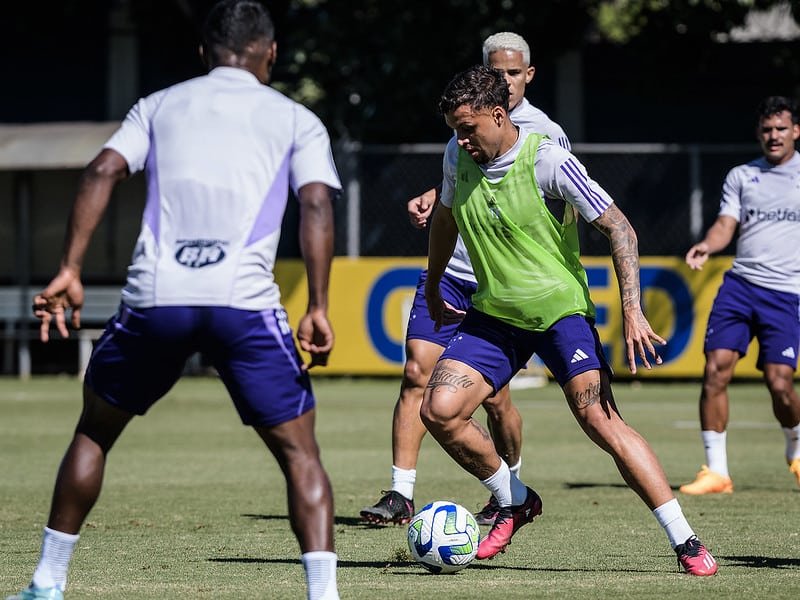 Jogadores do Cruzeiro (foto: Gustavo Aleixo/Cruzeiro)