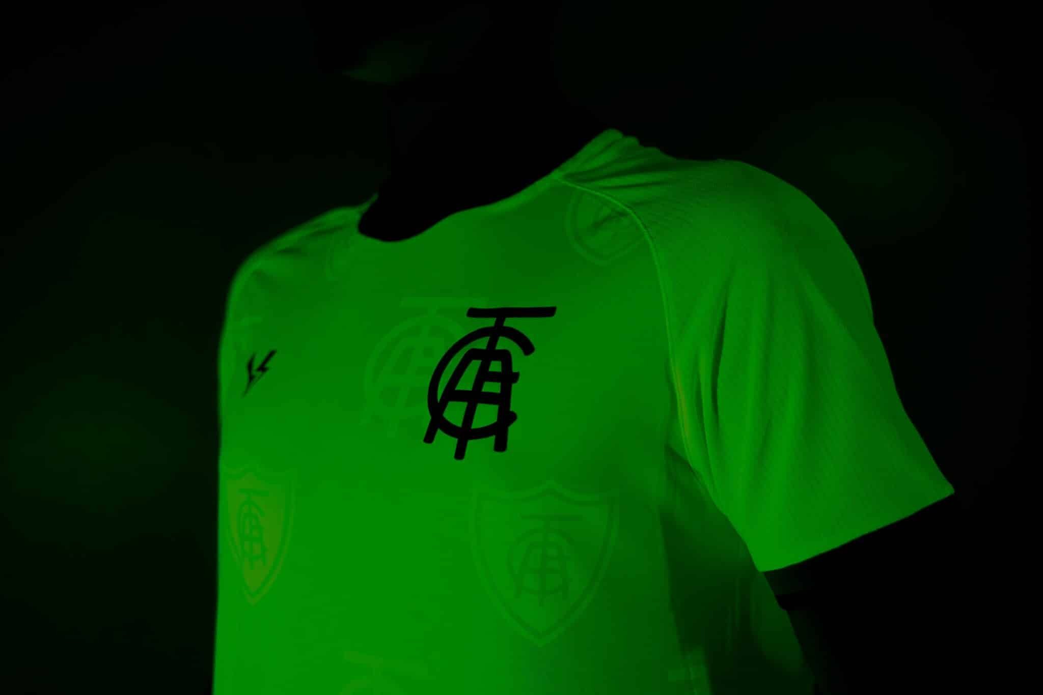 Novo uniforme América-MG - (foto: Divulgação/América-MG)