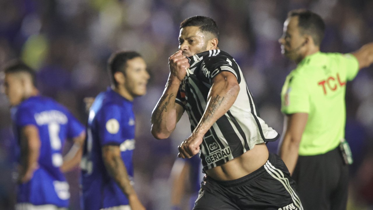 Hulk comemora gol em Cruzeiro 0 x 1 Atlético-MG em Uberlândia (foto: Pedro Souza/Atlético-MG)