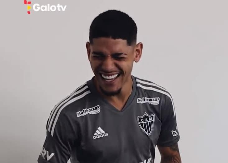 Rubens, do Atlético-MG, sorri (foto: Reprodução/Galo TV)