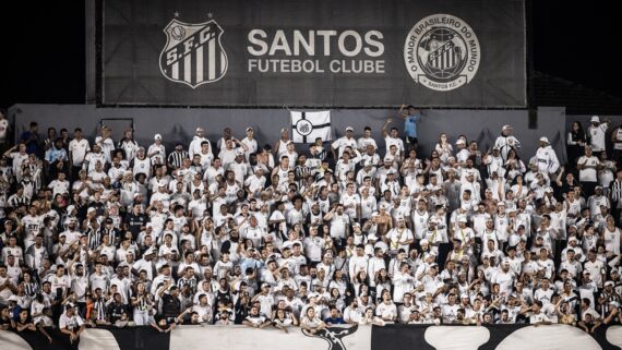 Santos Futebol Clube - O Maior Brasileiro do Mundo