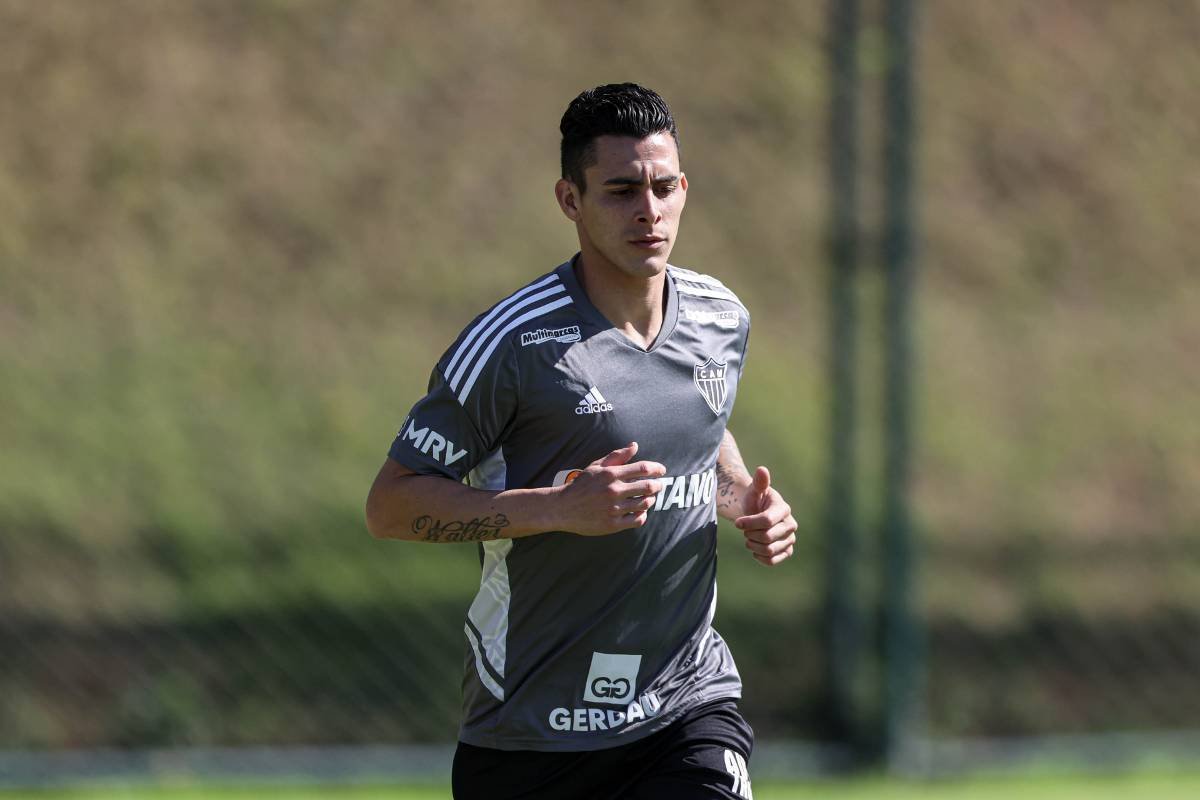 Pavón em treino na Cidade do Galo (foto: Foto: Bruno Souza/Atlético)