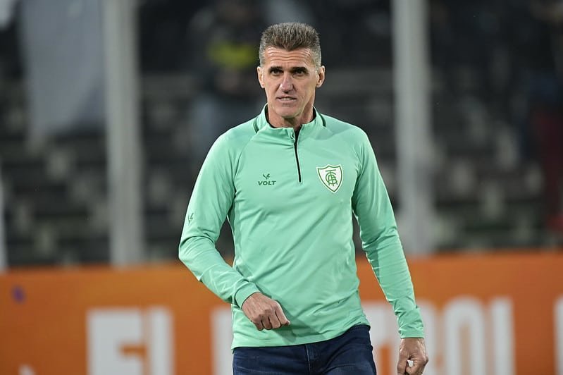 Técnico Vagner Mancini escala América sem Benítez entre os titulares para confronto contra Corinthians pela Copa do Brasil (foto: Mourão Panda / América)
