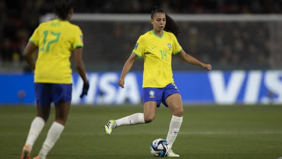 Lauren na estreia do Brasil na Copa do Mundo Feminina (foto: Thais Magalhães/CBF)