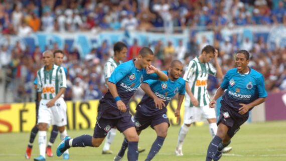 Adversário do Cruzeiro, Coritiba só perdeu um jogo em casa na