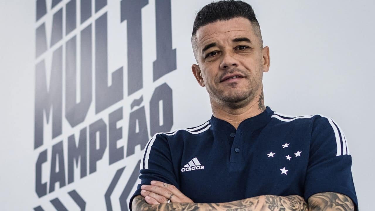 D'Alessandro, coordenador de futebol do Cruzeiro (foto: Gustavo Aleixo/Cruzeiro)