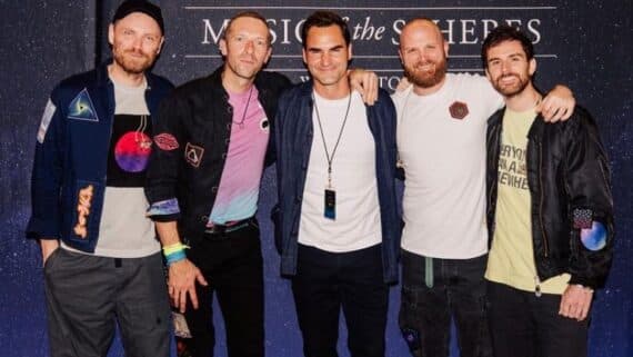 Federer junto com os integrantes da banda Coldplay (foto: Reprodução/Instagram)