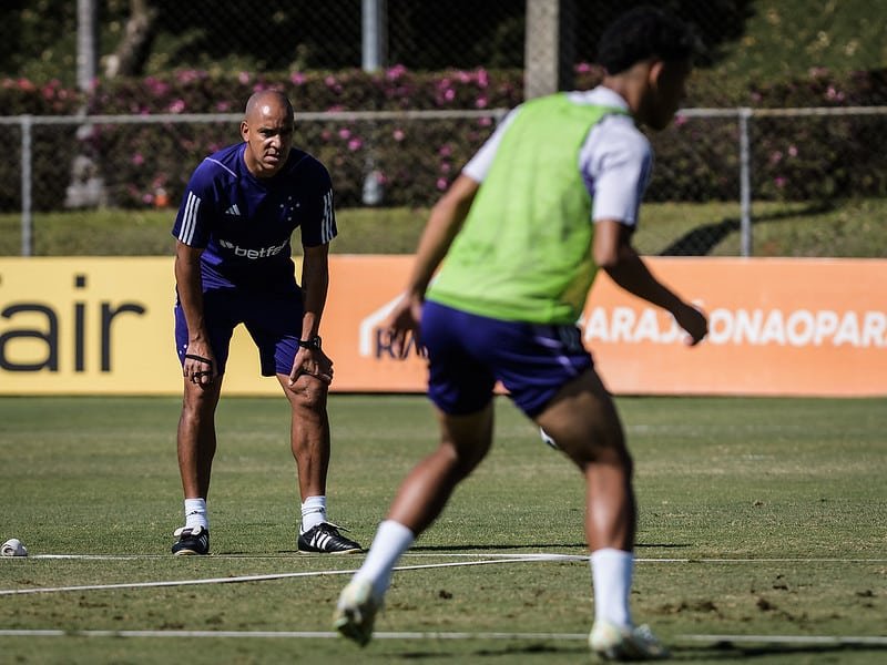 Cruzeiro treina com técnico Pepa (foto: Gustavo Aleixo/Cruzeiro)