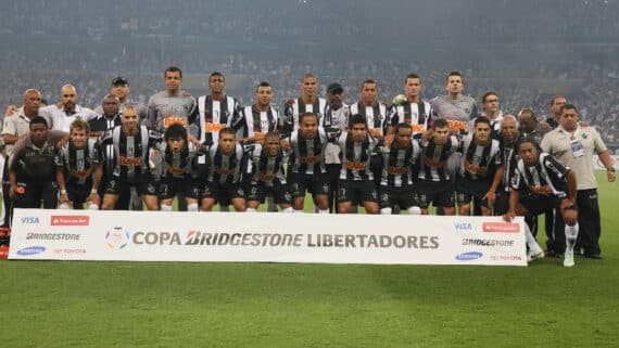 Elenco do Atlético na Libertadores de 2013 (foto: Rodrigo Clemente/EM/D.A Press.)