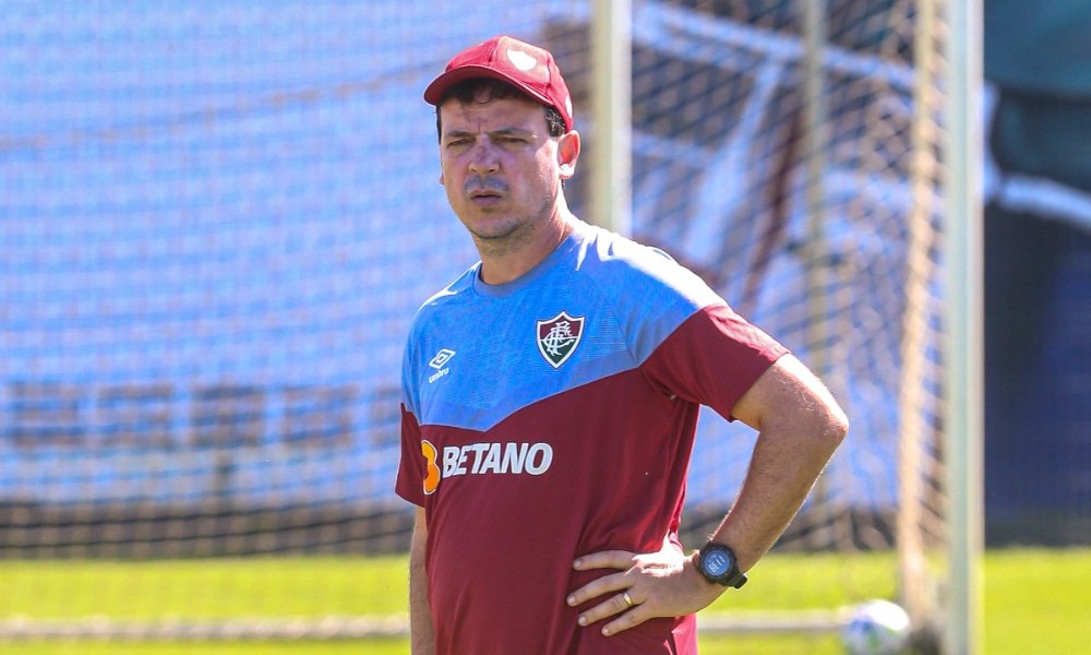 Diniz em treino do Fluminense (foto: MARCELO GONÇALVES / FLUMINENSE F.C.)