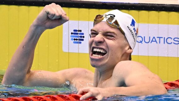 Nadador russo campeão europeu nos 400m medley está com covid-19 e não vai a  Tóquio - Folha PE