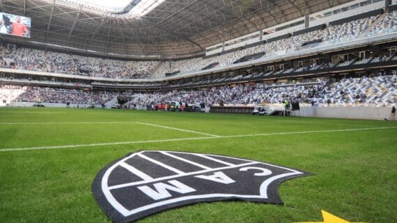 Torcida do Atlético na Arena MRV (foto: Alexandre Guzanshe/EM/D.A Press)