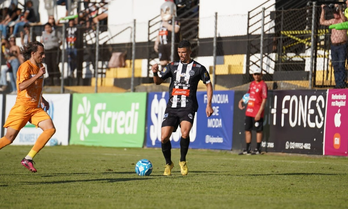 Athletic x Brasiliense (foto: Divulgação/Athletic)