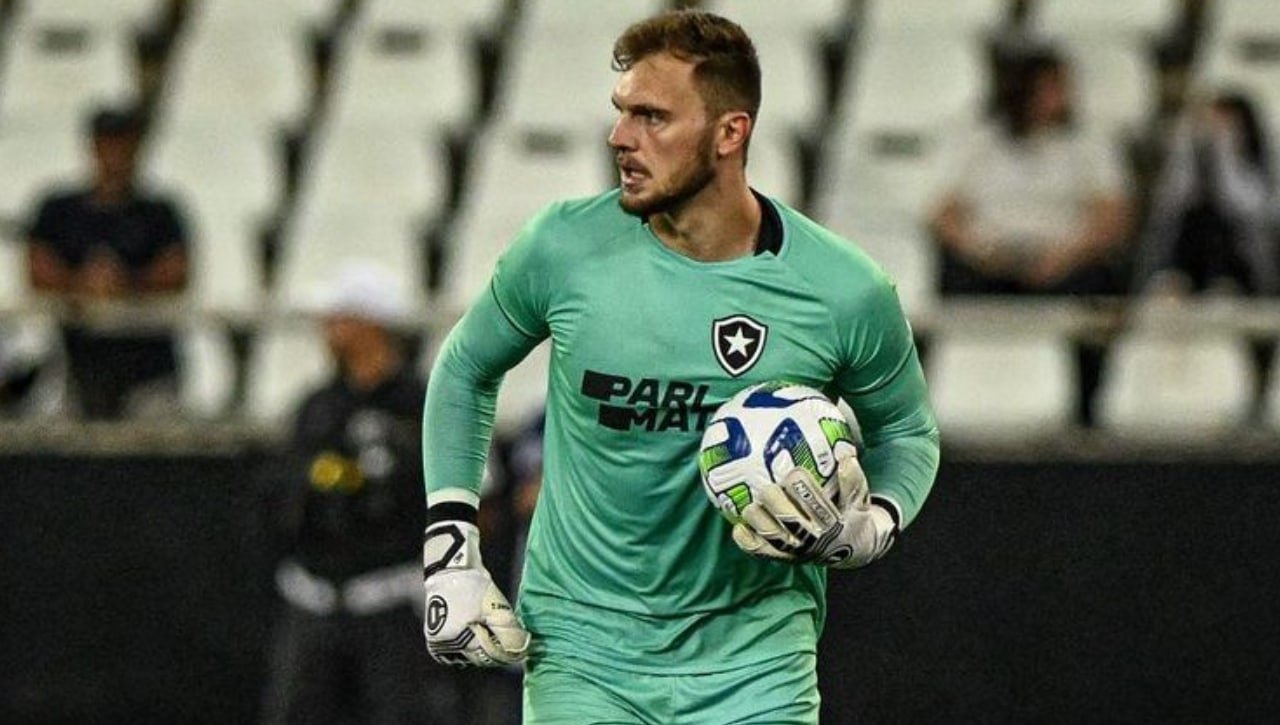Lucas Perri em campo (foto: Reprodução Instagram do Lucas Perri)
