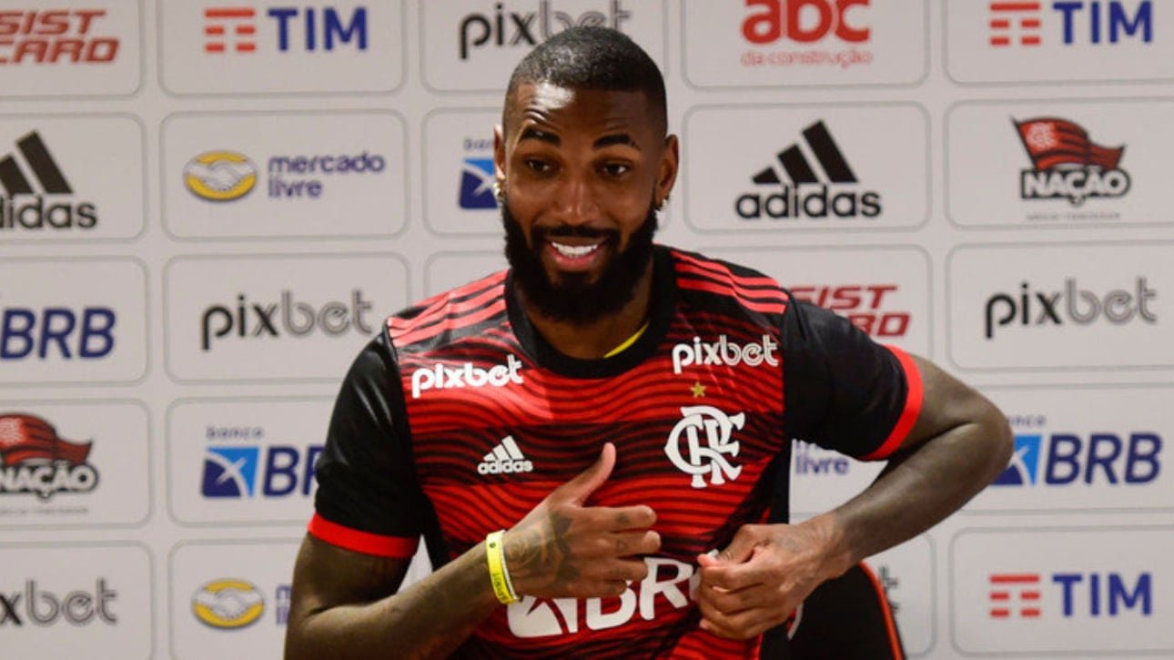 Gerson apresentado no Flamengo (foto: MARCELO CORTES/FLAMENGO)