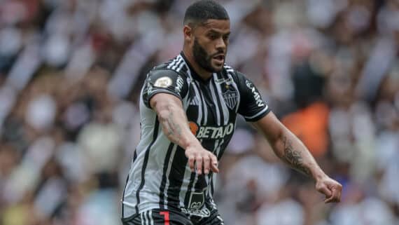 Hulk em campo contra o Vasco (foto: Pedro Souza/Atlético)