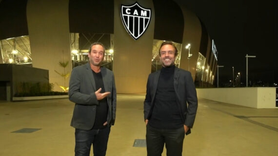 Caio Ribeiro e Roger Flores na Arena MRV (foto: Reprodução SporTV)