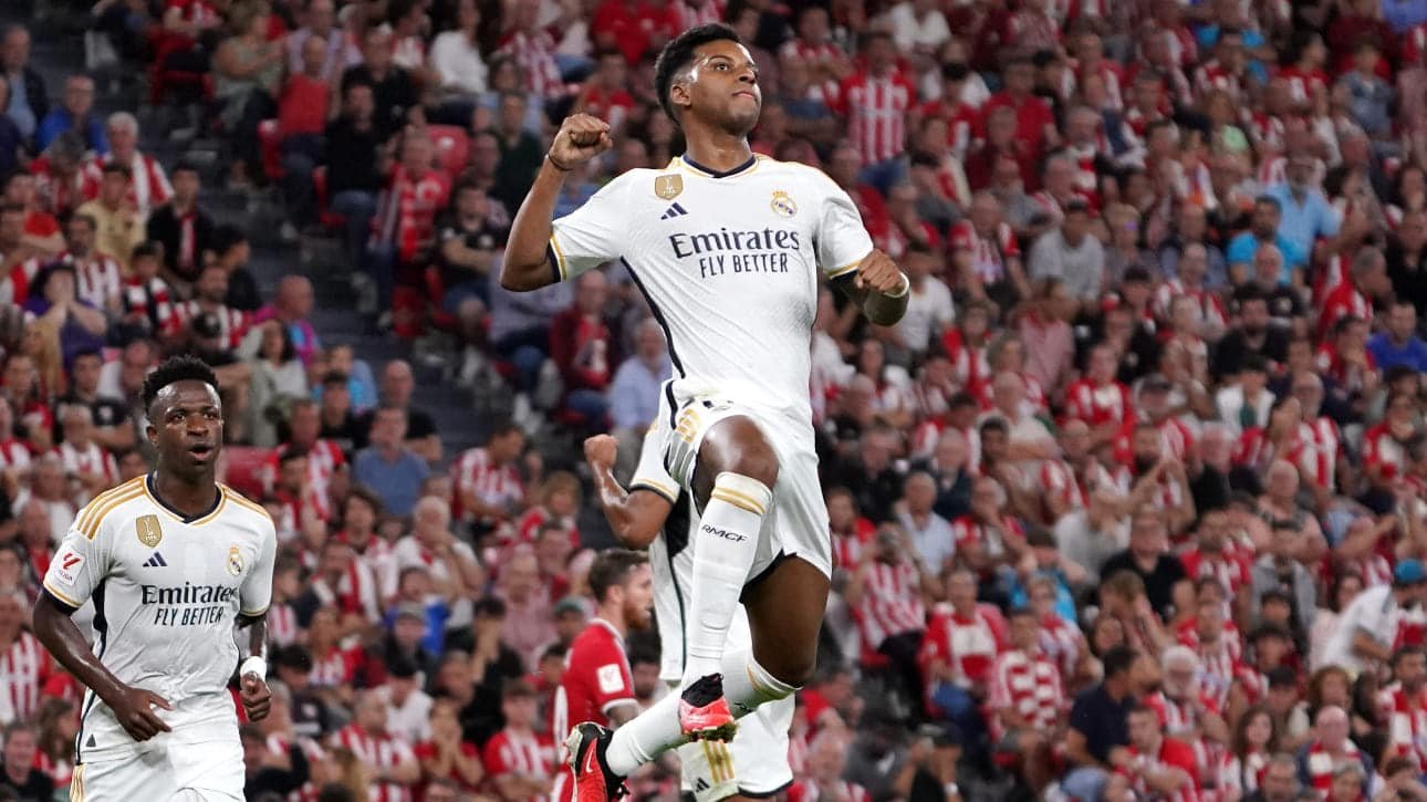 Rodrygo comemorando (foto: CESAR MANSO / AFP)