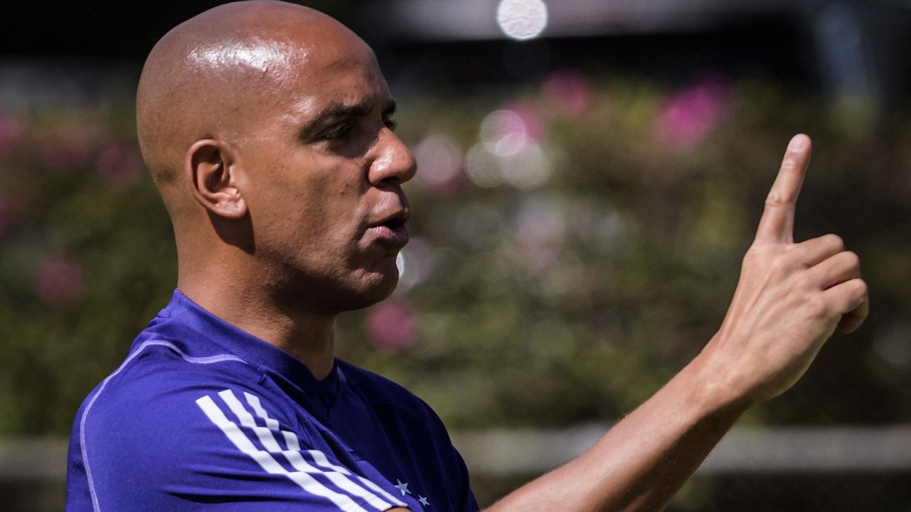 Pepa durante treino do Cruzeiro (foto: Gustavo Aleixo/Cruzeiro)